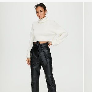 Aritzia Wilfred Rebecca Sweater